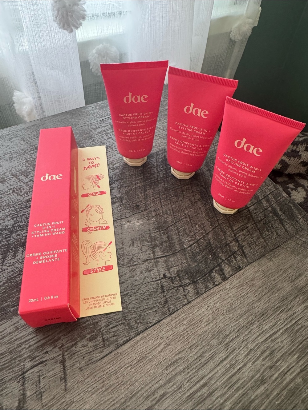 dae Cactus Fruit 3-in-1 Styling Cream and wand